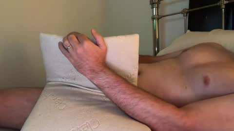 Snapshot of hotdadinshower chatting on 07/20/26, 08:22 HotDadInShower online show from 07/20/26, 08:22