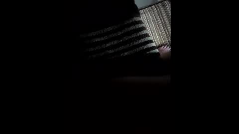 Snapshot of hotdogstuffer chatting on 11/06/25, 07:20 hotdogstuffer online show from 11/06/25, 07:20