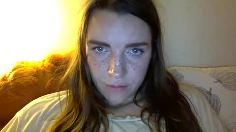 Snapshot of hoteffy chatting on 10/11/25, 09:46 effy online show from 10/11/25, 09:46