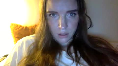 Snapshot of hoteffy chatting on 12/01/25, 09:20 effy online show from 12/01/25, 09:20