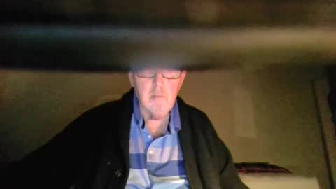 Snapshot of hotejok chatting on 12/17/24, 07:48 hotejok online show from 12/17/24, 07:48