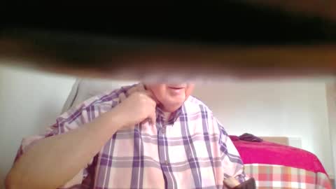 Snapshot of hotejok chatting on 03/04/25, 03:26 hotejok online show from 03/04/25, 03:26