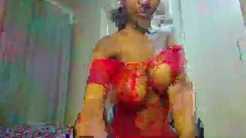 hotfalling706077 online show from 12/24/24, 07:00