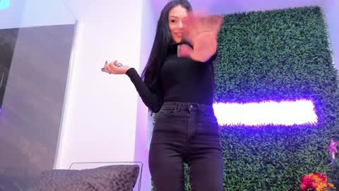 hotfallingdevil online show from 12/05/25, 05:49