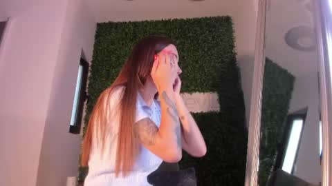 hotfallingdevil online show from 07/21/26, 03:53