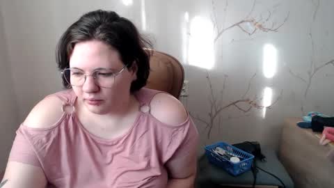 Snapshot of hotfiremommy chatting on 01/30/25, 07:50 LimonkaFire online show from 01/30/25, 07:50