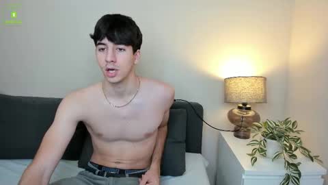 QUENTIN online show from 11/08/25, 06:46