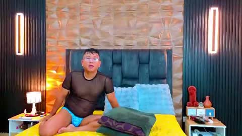 felipe  marcello online show from 07/18/26, 03:16