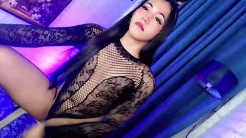 hotfucking_queen1111 online show from 11/23/25, 04:40