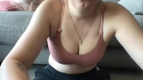 hotgirlbigbutt online show from 09/19/25, 05:13