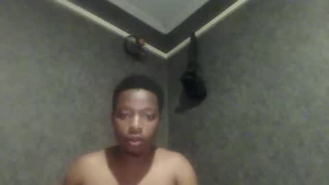 hotguyy001 online show from 02/15/25, 09:26