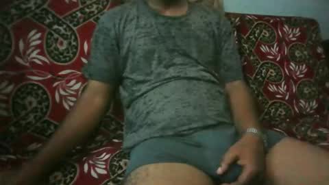 hotguyy001 online show from 04/02/26, 12:36