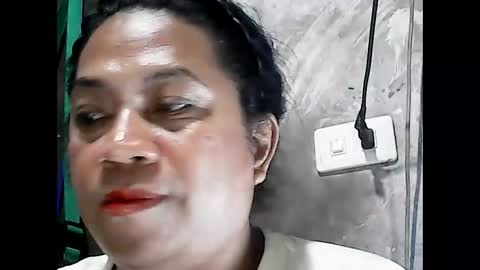 Snapshot of hothadjiee chatting on 10/11/25, 09:19 hardfuckerxxxxx online show from 10/11/25, 09:19