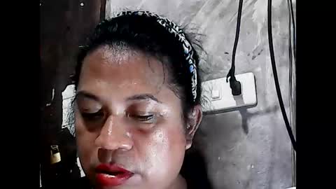 Snapshot of hothadjiee chatting on 10/31/25, 10:16 hardfuckerxxxxx online show from 10/31/25, 10:16