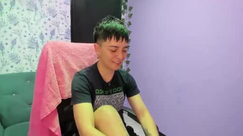 hannah online show from 10/19/25, 01:39