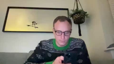 hotholby86 online show from 12/15/24, 05:20