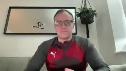 hotholby86 online show from 12/27/24, 03:37