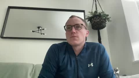 hotholby86 online show from 01/05/25, 03:23