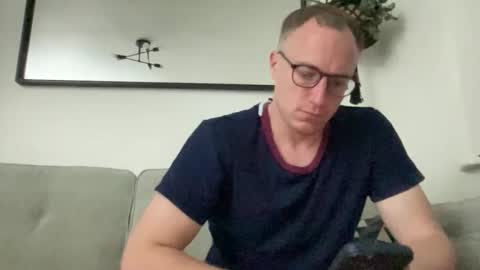 hotholby86 online show from 09/23/25, 06:55