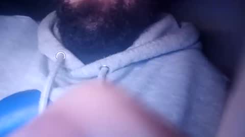 Snapshot of hotitalianboy218174 chatting on 11/13/25, 02:43 Italiaboy online show from 11/13/25, 02:43