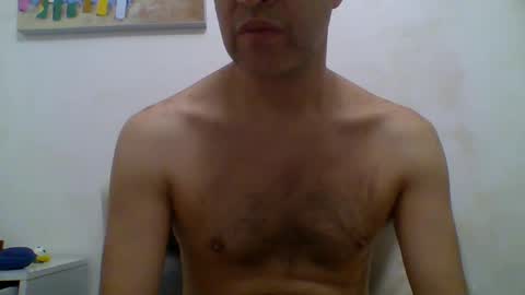 hottitan  twitter Marianoshcam online show from 10/27/25, 11:09