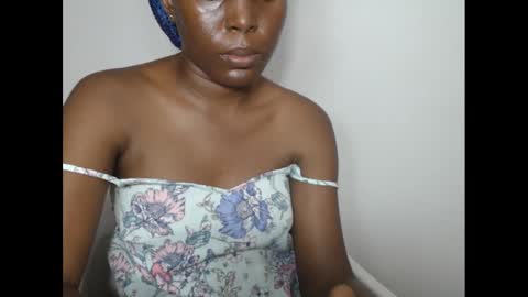 hotjessie0 online show from 01/05/25, 02:08