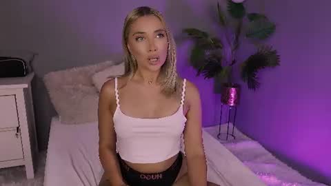 Maria online show from 06/21/26, 12:52