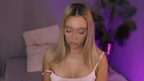 Maria online show from 07/13/26, 05:54