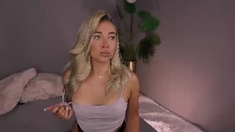 Maria online show from 07/27/26, 05:47