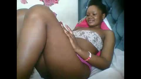 LOYCE online show from 09/21/25, 10:33