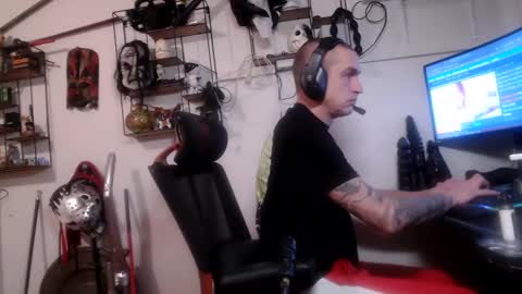 Snapshot of hotkinkytat chatting on 01/21/25, 11:55 hotkinkytat online show from 01/21/25, 11:55