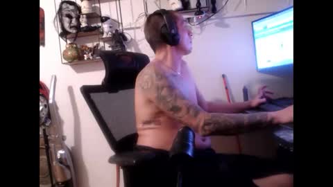 Snapshot of hotkinkytat chatting on 02/12/25, 05:37 hotkinkytat online show from 02/12/25, 05:37