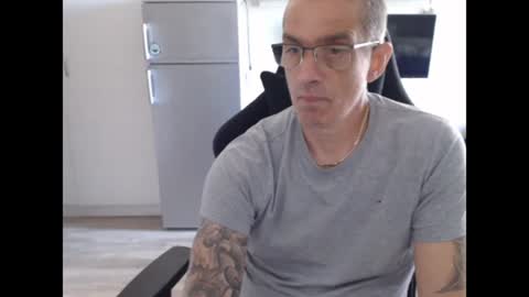 hotkinkytat online show from 06/15/26, 06:59