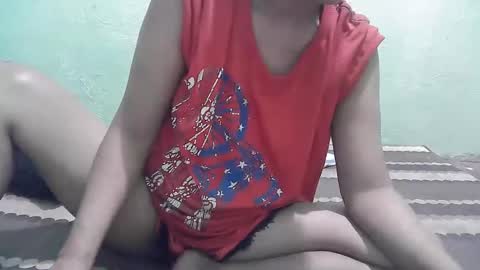 Snapshot of hotladypinay32 chatting on 02/22/25, 10:07 hotladypinay32 online show from 02/22/25, 10:07