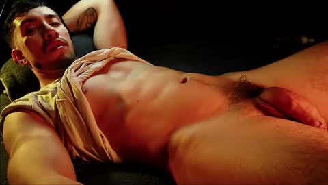 Snapshot of hotlatinking chatting on 04/23/26, 04:14 Hotlatinking online show from 04/23/26, 04:14