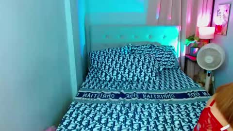 Snapshot of hotlayla_ chatting on 02/07/25, 02:26 Layla online show from 02/07/25, 02:26