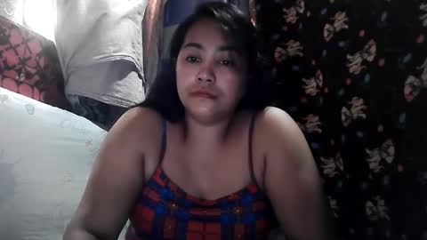 Snapshot of hotlea20 chatting on 05/25/26, 03:23 Hotlea20 online show from 05/25/26, 03:23