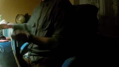 Snapshot of hotleopold chatting on 11/29/25, 09:40 hotleopold online show from 11/29/25, 09:40