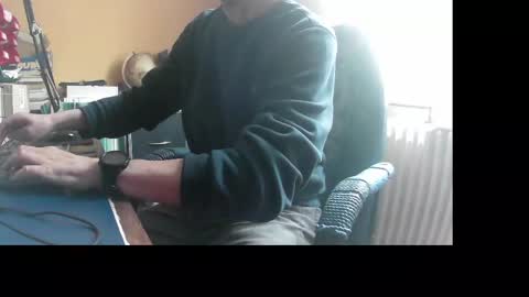 Snapshot of hotleopold chatting on 04/22/26, 09:01 hotleopold online show from 04/22/26, 09:01