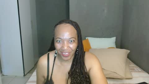 hotlilya online show from 06/12/26, 08:24