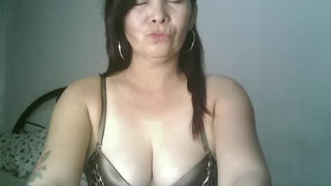hotmamajen4u online show from 06/24/26, 01:32