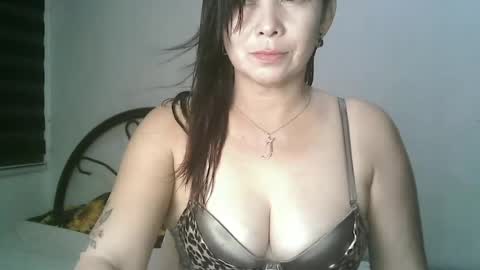 hotmamajen4u online show from 07/13/26, 10:40
