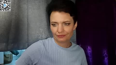 Snapshot of hotmamaqueen234 chatting on 05/04/26, 03:52 hotmamaqueen234 online show from 05/04/26, 03:52