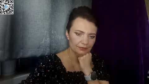 Snapshot of hotmamaqueen234 chatting on 05/16/26, 08:18 hotmamaqueen234 online show from 05/16/26, 08:18