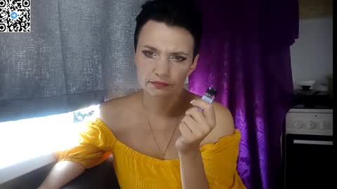 hotmamaqueen234 online show from 06/26/26, 11:58