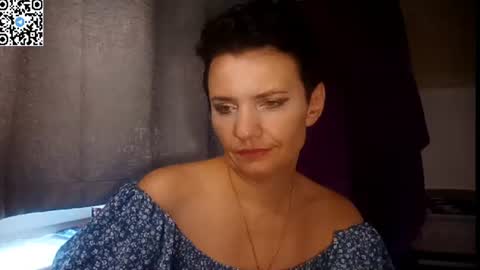 hotmamaqueen234 online show from 07/01/26, 11:56