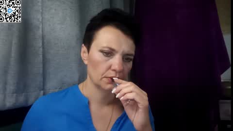 hotmamaqueen234 online show from 07/12/26, 10:23