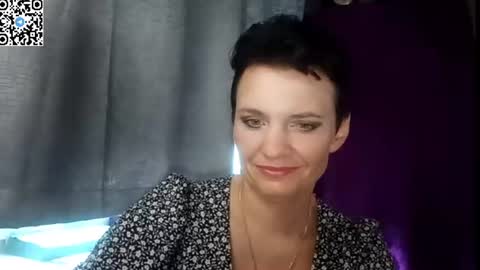 hotmamaqueen234 online show from 07/14/26, 11:38