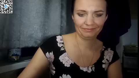 hotmamaqueen234 online show from 07/17/26, 10:58