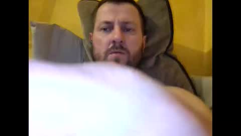 Snapshot of hotmariusz15 chatting on 02/15/26, 10:28 hotmariusz15 online show from 02/15/26, 10:28